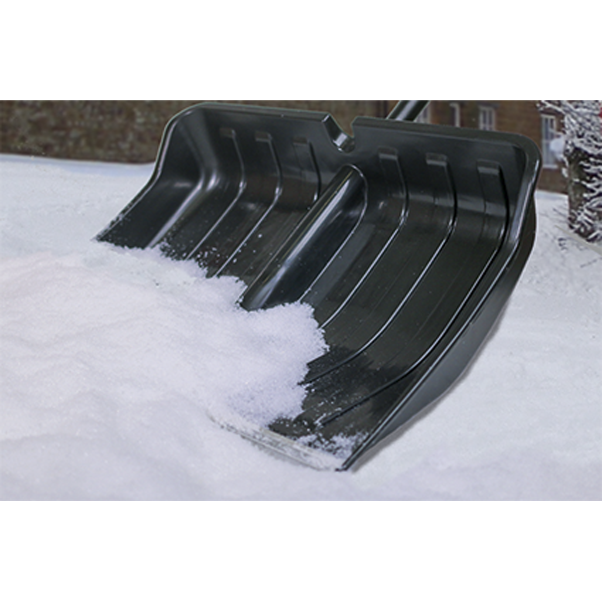 Sealey SS06 Snow Shovel 545mm - additional view 2
