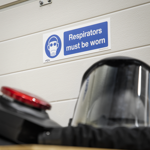 Sealey SS56P1 Worksafe® Respirators Must Be Worn Safety Sign - Rigid Plastic - additional view 3