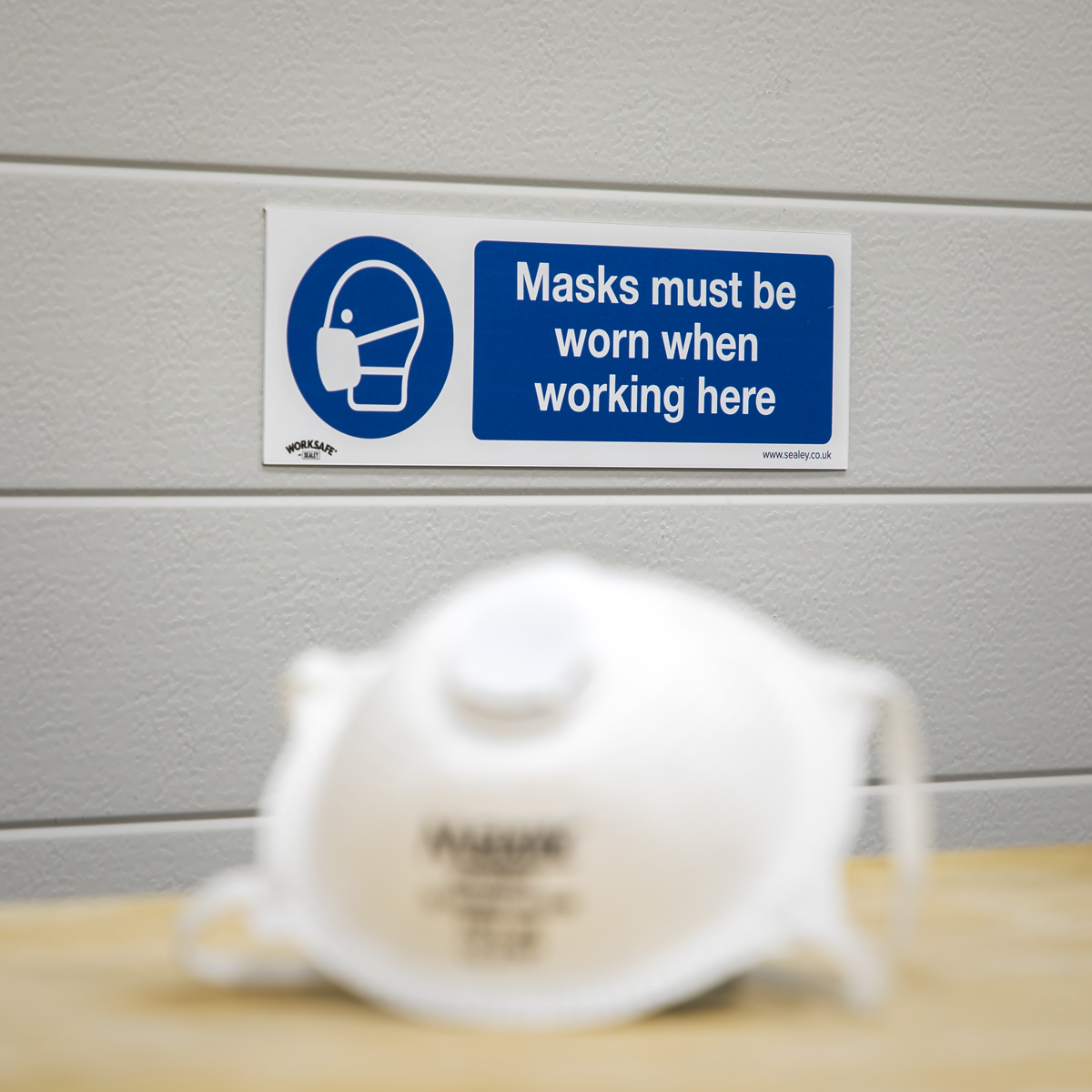 Sealey SS57P10 Worksafe® Masks Must Be Worn Safety Sign, Rigid Plastic - Pack of 10 - additional view 4