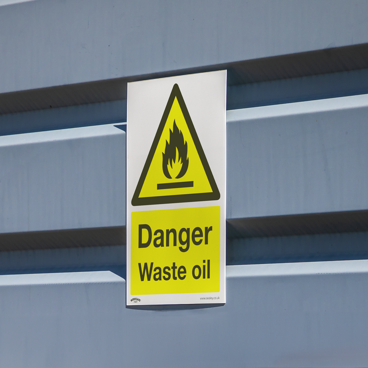 Sealey SS60P10 Worksafe® Danger Waste Oil Safety Sign, Rigid Plastic - Pack of 10 - additional view 3