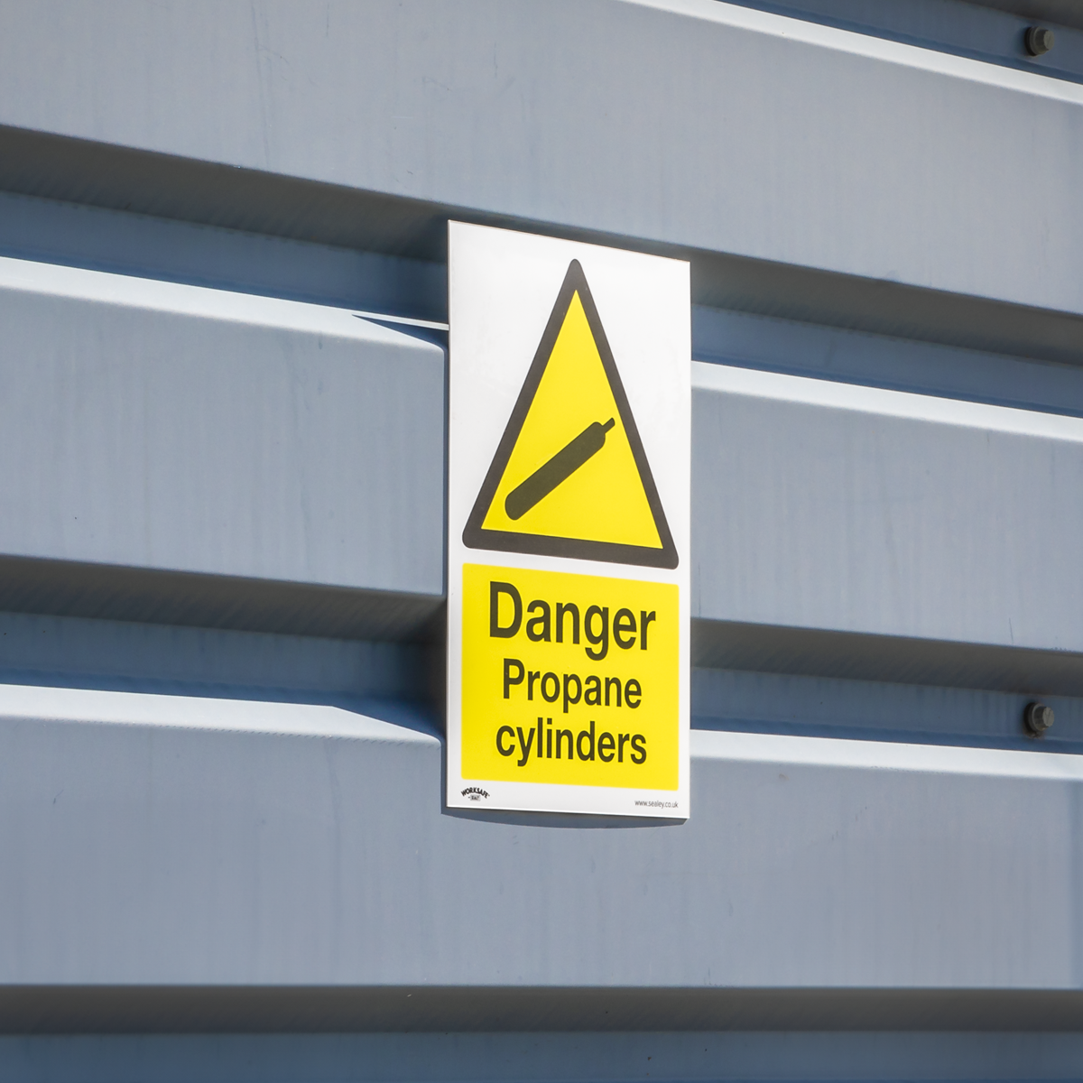 Sealey SS62P1 Worksafe® Danger Propane Cylinders Safety Sign - Rigid Plastic - additional view 6