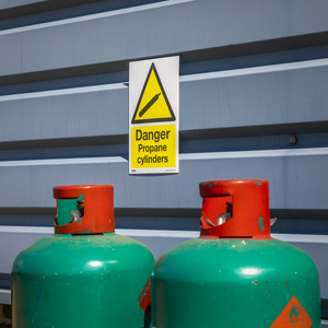 Sealey SS62V10 Worksafe® Danger Propane Cylinders Safety Sign - Self-Adhesive Vinyl - additional view 4