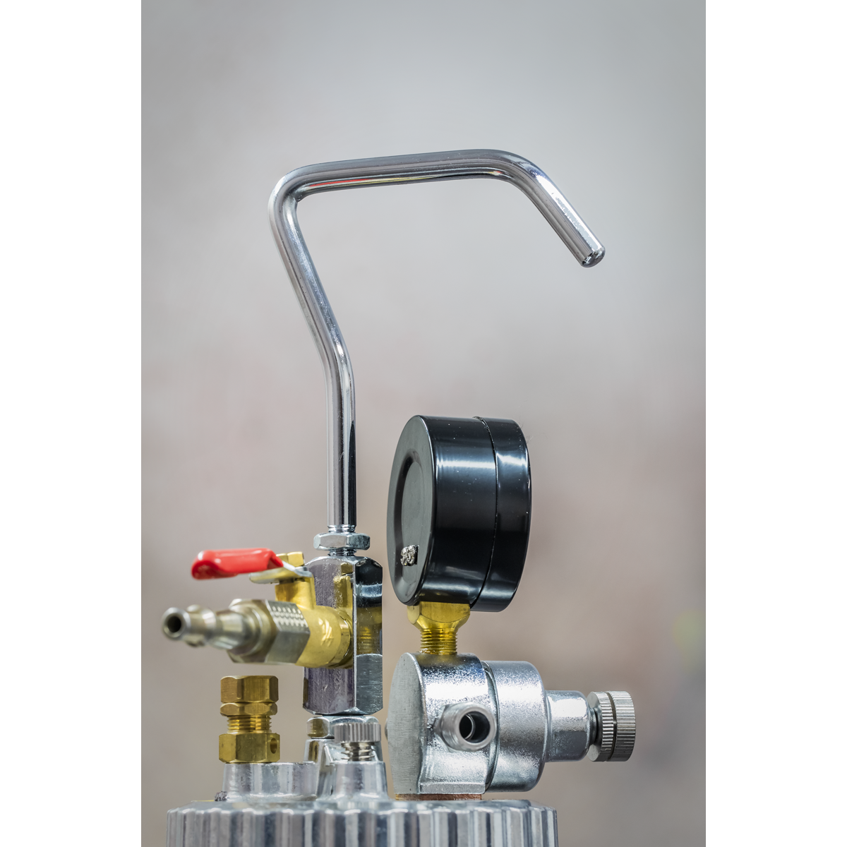 Sealey SSG1P Pressure Pot System with Spray Gun & Hoses 1.8mm Set-Up - additional view 11