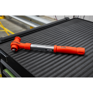 Sealey STW807 Premier Insulated Torque Wrench 1/2"Sq Drive 20-100Nm - additional view 2
