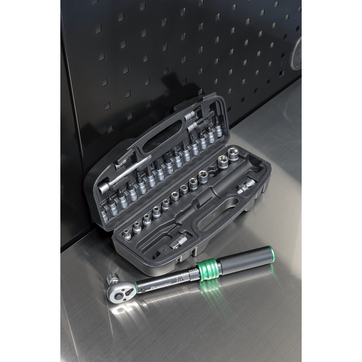 Sealey STW910B Premier Black Torque Wrench Set 1/4"Sq Drive 5-25Nm 33pc - additional view 13