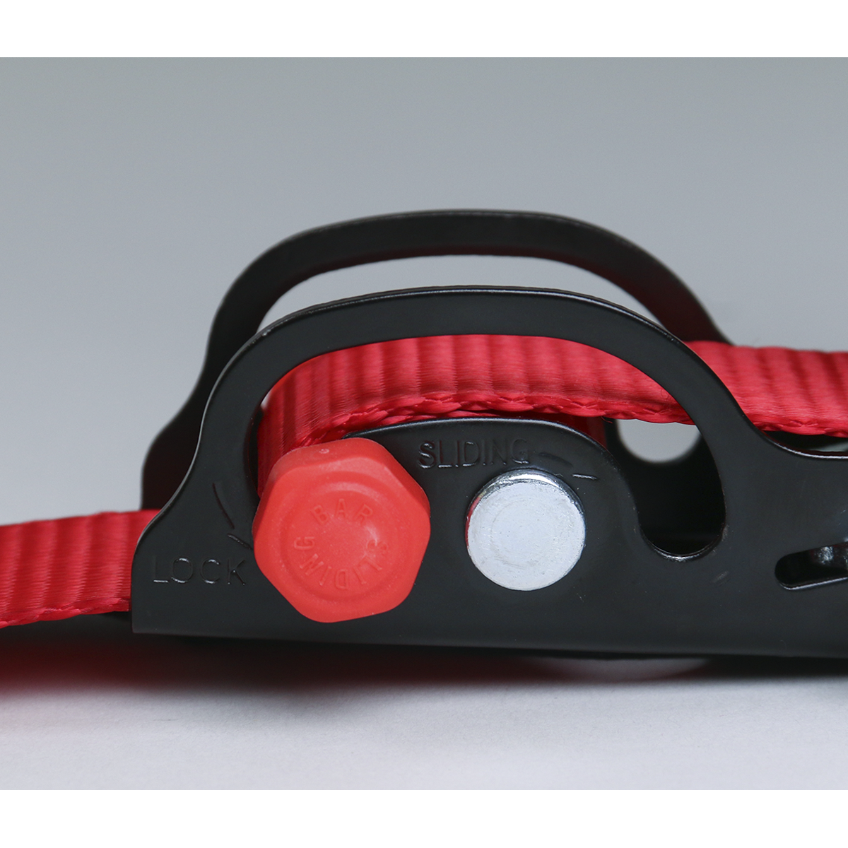 Sealey TD1202SR Slide Ratchet Strap Polyester Webbing with S-Hooks 32mm x 3m 1200kg Breaking Strength - additional view 4