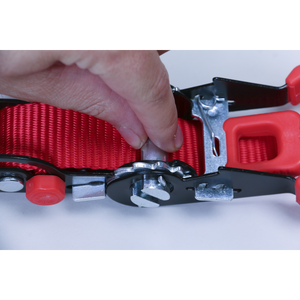 Sealey TD1202SR Slide Ratchet Strap Polyester Webbing with S-Hooks 32mm x 3m 1200kg Breaking Strength - additional view 5