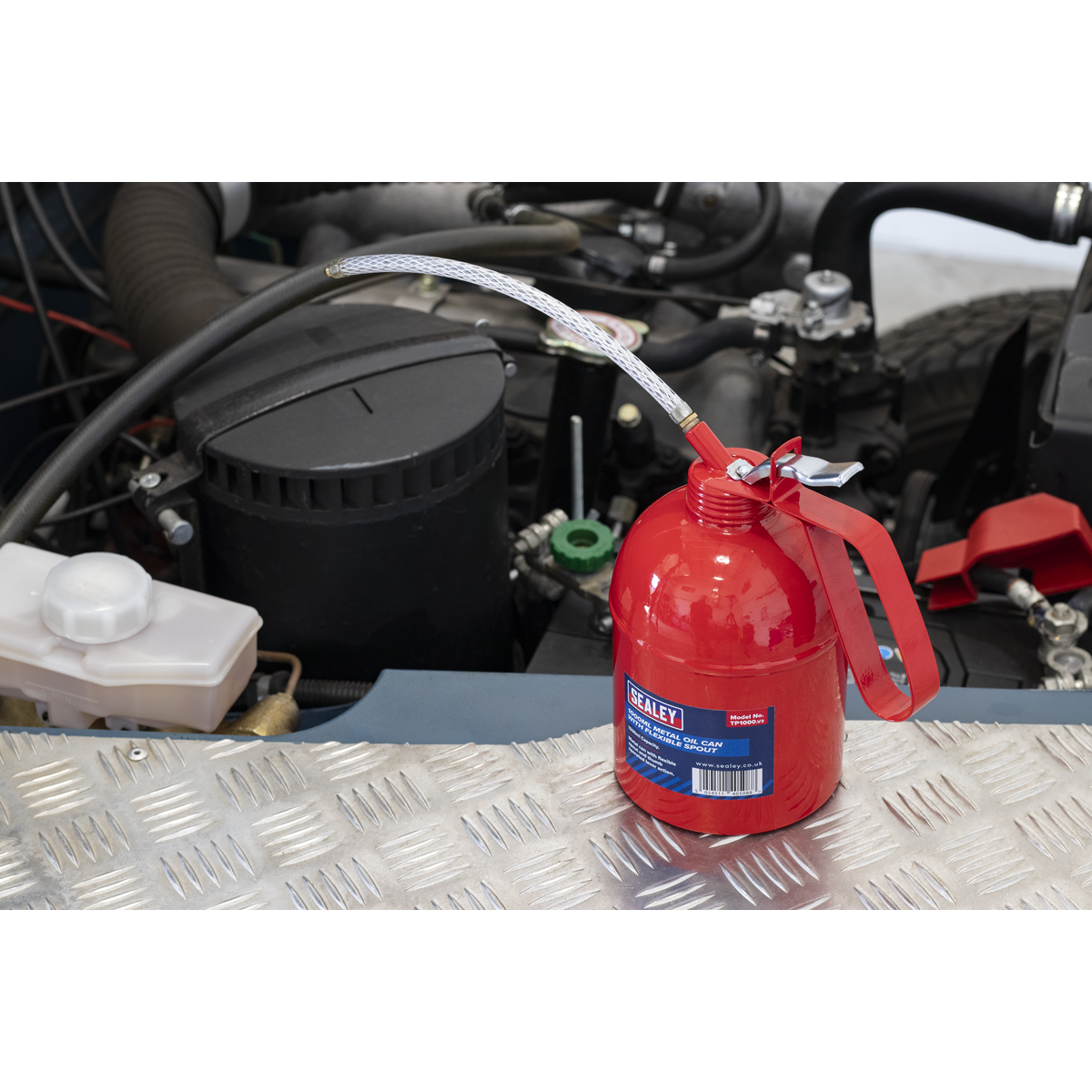 Sealey TP1000 Metal Oil Can with Flexible Spout 1000ml - additional view 2