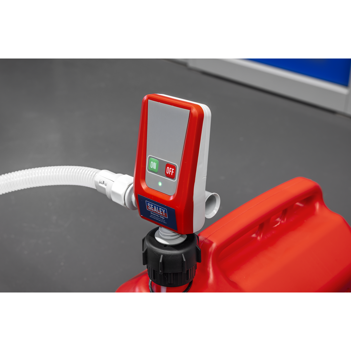 Sealey TP83 Battery Operated/12V Fuel Transfer Pump - additional view 4