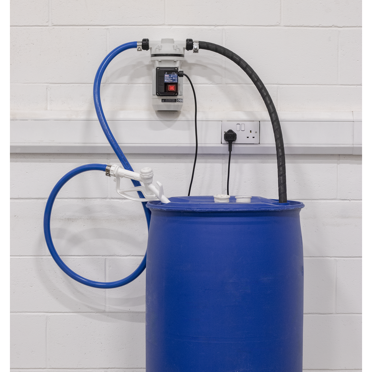 Sealey TP99230 Portable AdBlue® Transfer Pump 230V - additional view 2