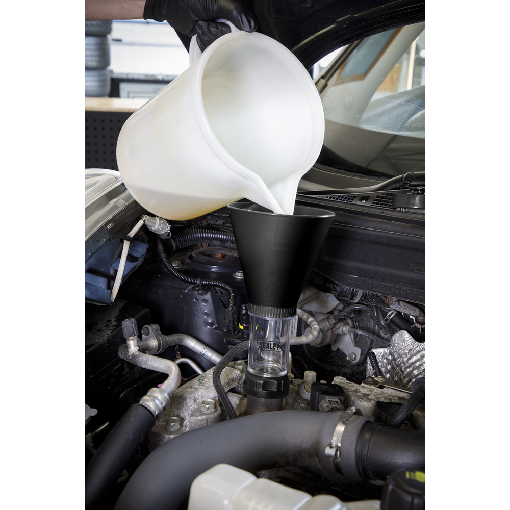 Sealey VS7104 Engine Oil Funnel Set 3pc - Renault/Nissan - additional view 4