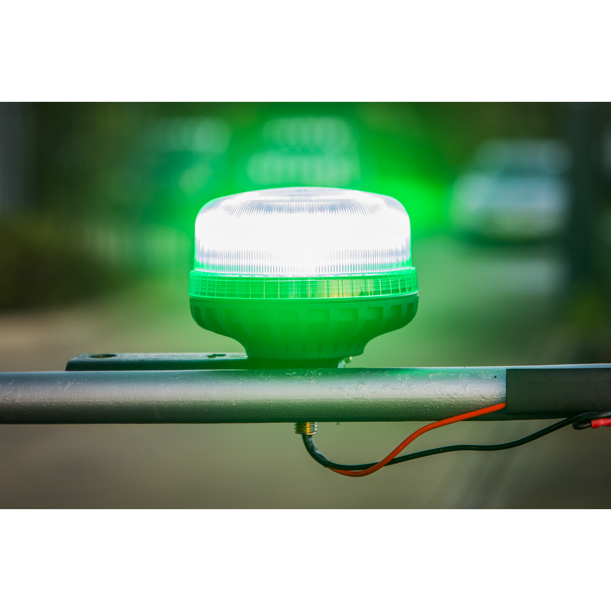 Sealey WB951LEDG Warning Beacon with 12mm Bolt Fixing 36W SMD LED 12/24V - Green - additional view 5