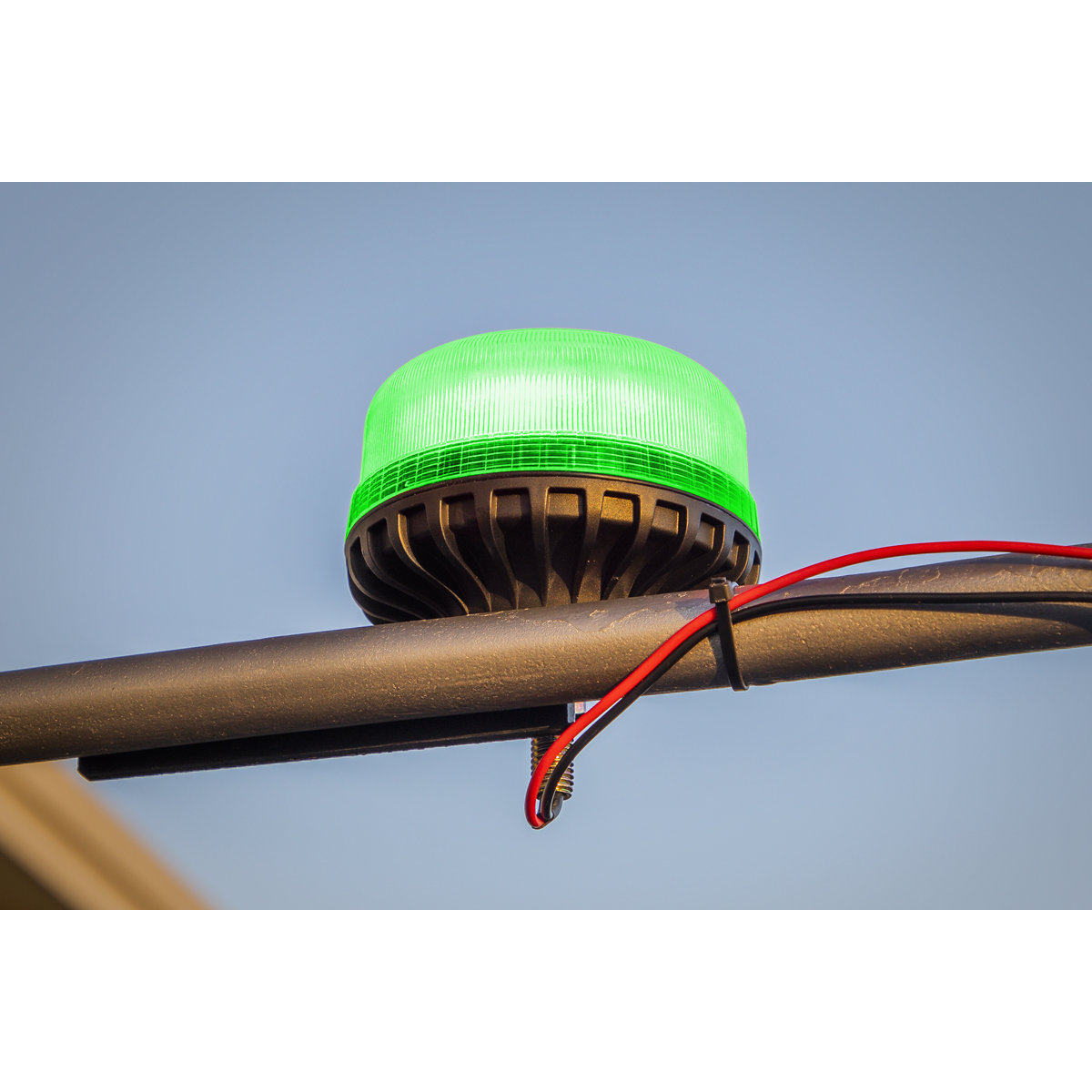 Sealey WB951LEDG Warning Beacon with 12mm Bolt Fixing 36W SMD LED 12/24V - Green - additional view 6