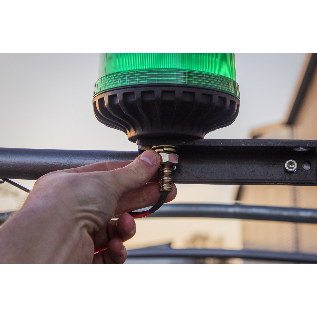 Sealey WB951LEDG Warning Beacon with 12mm Bolt Fixing 36W SMD LED 12/24V - Green - additional view 7