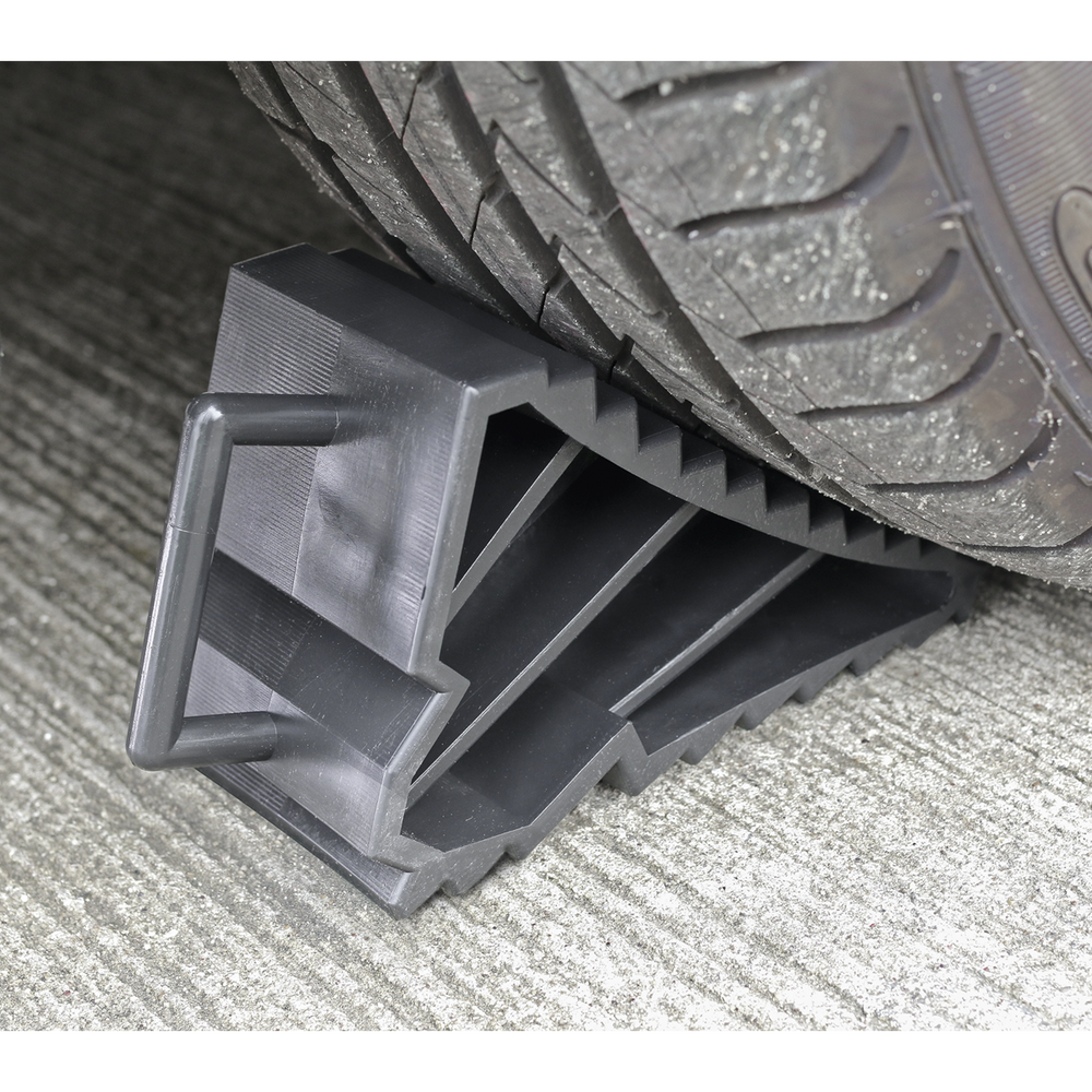 Sealey WC09 Composite Wheel Chocks - Pair - additional view 3