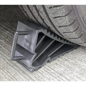 Sealey WC09 Composite Wheel Chocks - Pair - additional view 3