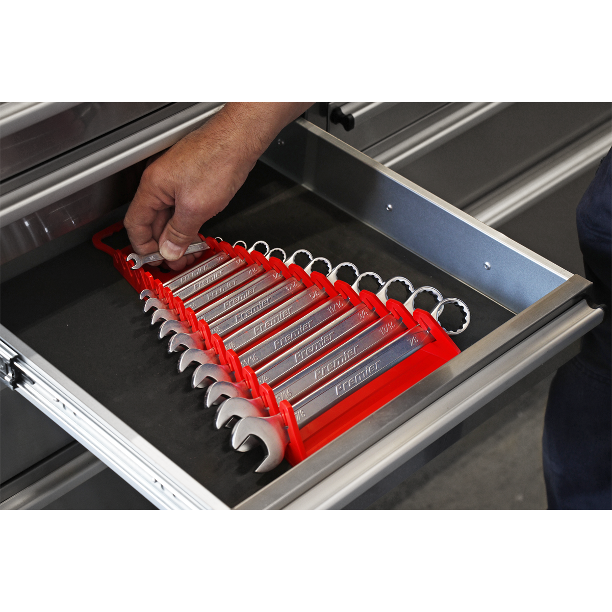 Sealey WR09 Premier Reverse Spanner Rack Capacity 15 Spanners - additional view 9