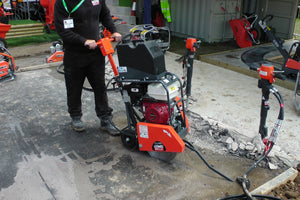 Altrad - Belle CSXA01 Compact 350X Floor Saw - CSXA01 - Belle - Trade Counter Direct