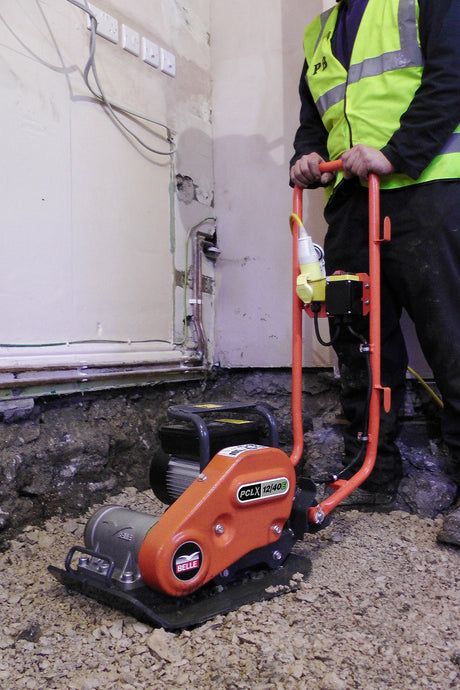 Altrad - Belle LCE4001 PCLX 12/40E Forward Plate - LCE4001 - Belle - Trade Counter Direct