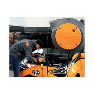 Beta Automatic cable reel with 3Gx1.5 mm² cable and SCHUKO type socket - 1844 15 - H05/SCK - WEB-018440316 - Beta - Trade Counter Direct