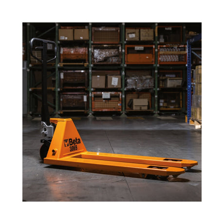 Beta Manual pallet jack - 3069 - WEB-030690000 - Beta - Trade Counter Direct