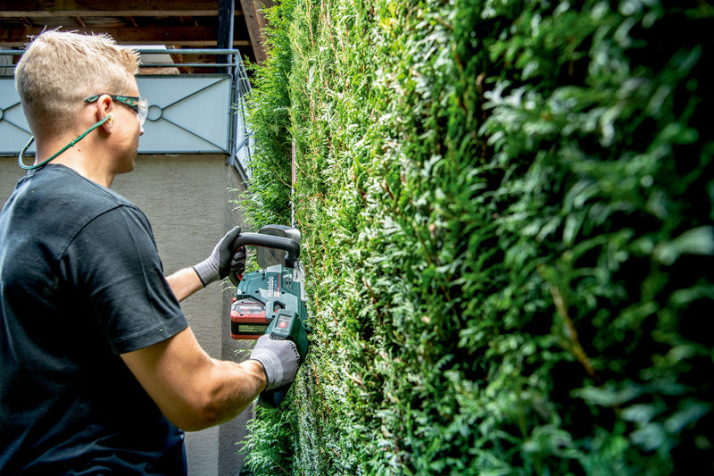 Metabo HS 18 LTX BL 65 (601723850) 18V Brushless Cordless Hedge Trimmer - Body Only product image 3