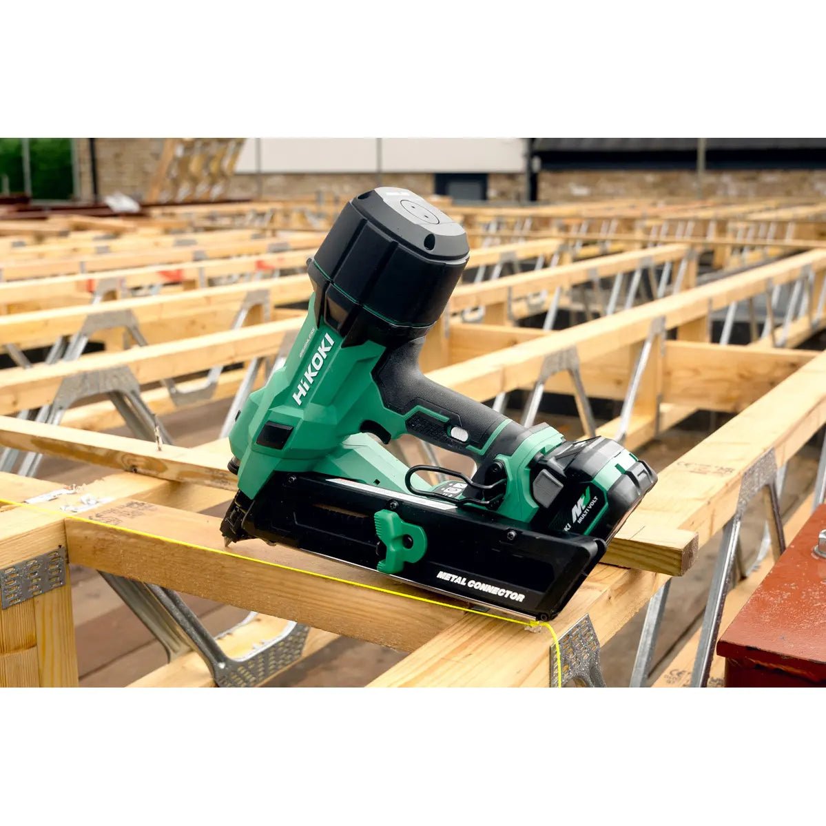 HiKOKI NR1838DKAJXZ 18V Brushless Metal Connector Nailer Kit – 2 x 5.0Ah Multi Volt Batteries - NR1838DKAJXZ - HiKOKI / Hitachi Power Tools UK - Trade Counter Direct