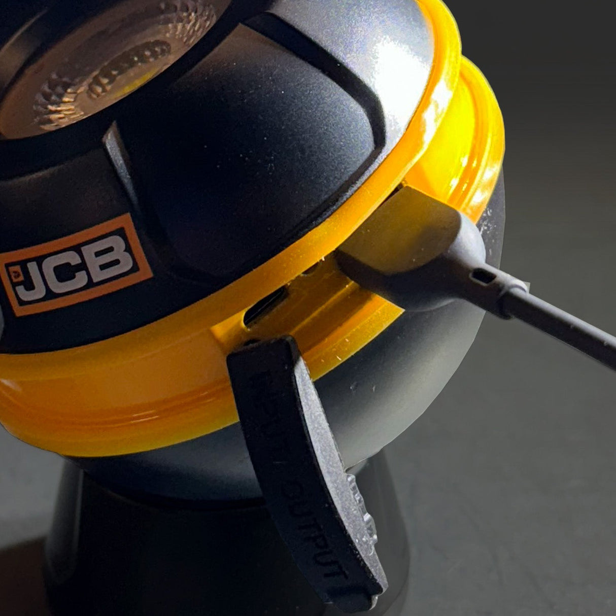 JCB Magnetic Swivel Base Work Light - JCB-WL-GLOBE - JCB Work Lights - Trade Counter Direct