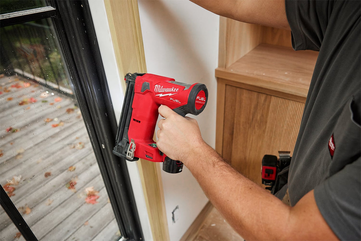 Milwaukee M12FCN18GS-0X M12 FUEL Compact Straight Brad Nailer 18GA Body Only In Case