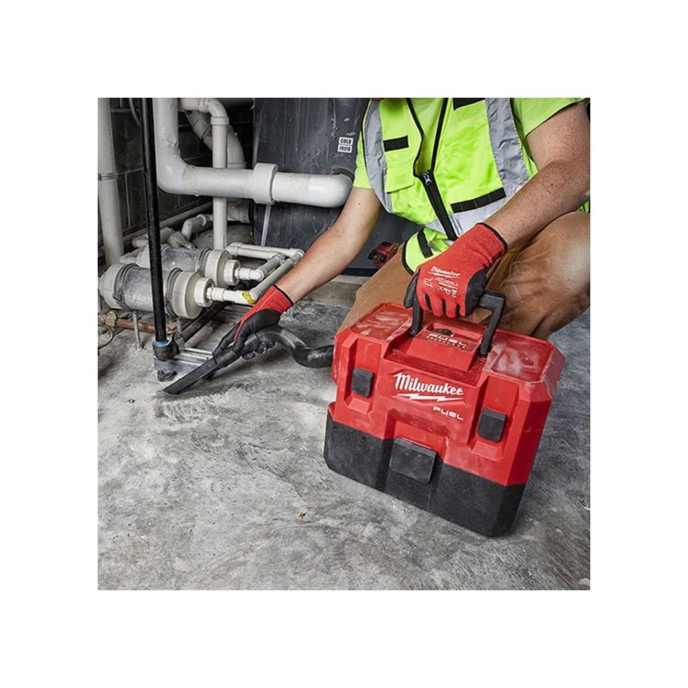 Milwaukee M12 FVCL-0 Wet & Dry Vacuum