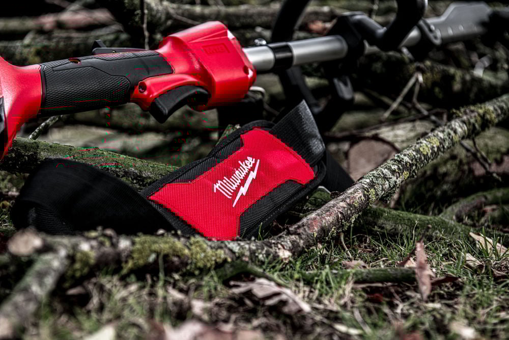 Milwaukee M18FOPH-CSA Quik-Lok Chainsaw Attachment