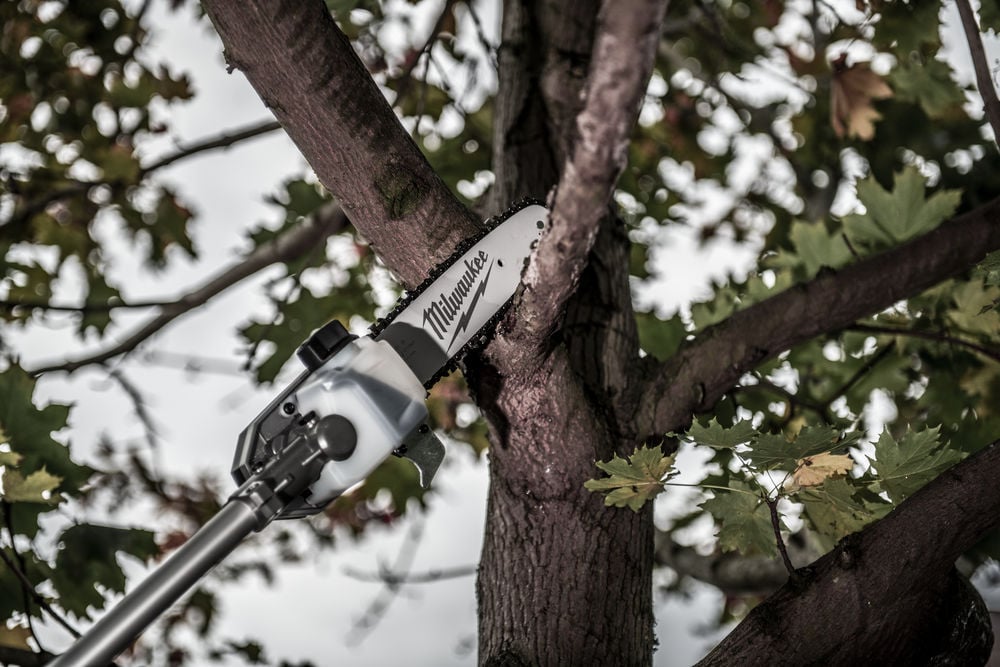 Milwaukee M18FOPH-CSA Quik-Lok Chainsaw Attachment