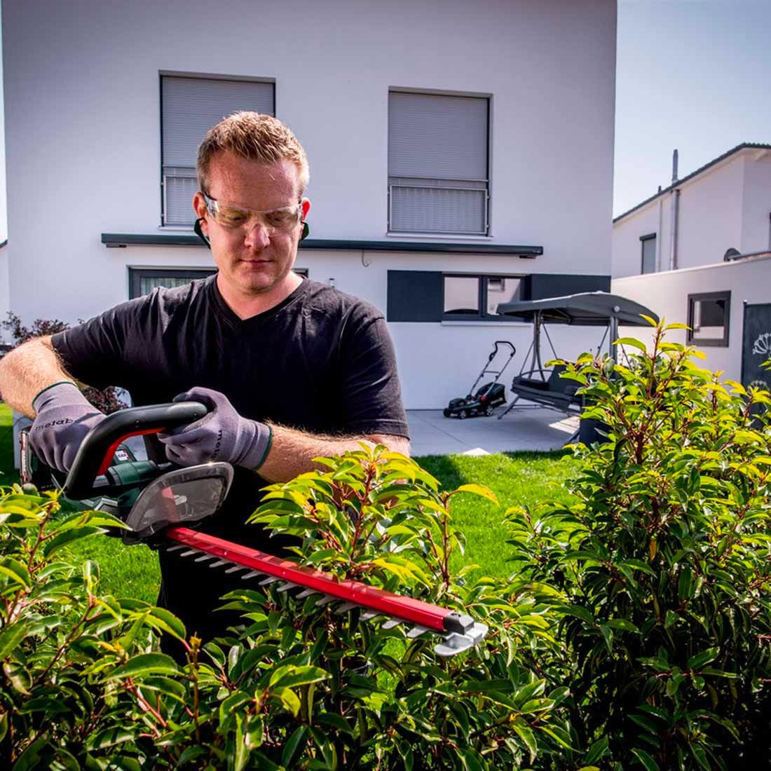 Metabo HS18LTX55 Hedge trimmer, body only 601716850 - HS18LTX55 - Metabo Power Tools UK - Trade Counter Direct