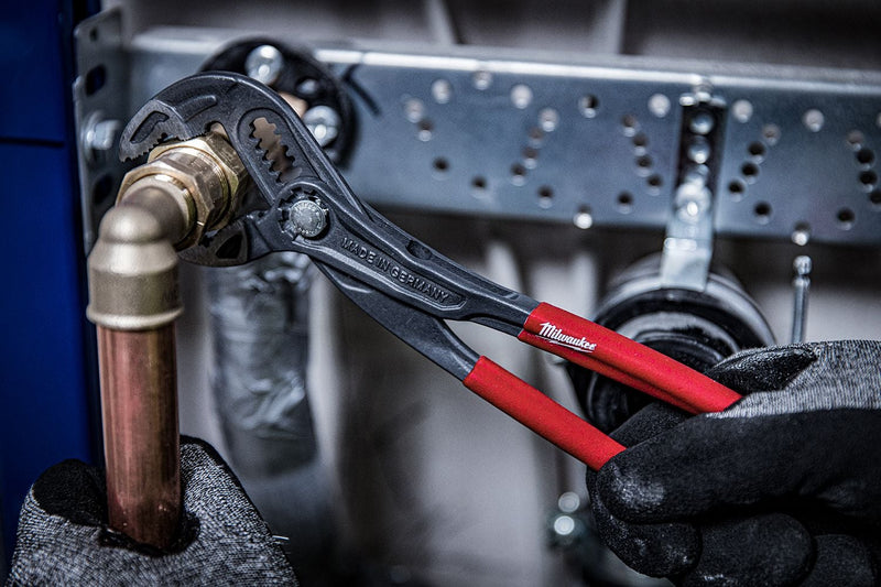 Milwaukee 250mm Adjustable Water Pump Pliers - 4932492459 - Milwaukee Tools UK - Trade Counter Direct