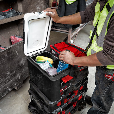 Milwaukee 4932471722 Packout Hard Cooler Packout Hard Cooler - 4932471722 - Milwaukee Tools UK - Trade Counter Direct
