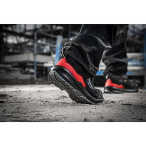 Milwaukee Flextred™ S3S Safety Trainers - Low Boot black 1L110133 ESD SC FO SR - 4932493717 - Milwaukee Tools UK - Trade Counter Direct