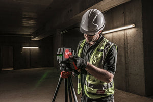 Milwaukee L4CLL - 301C USB Rechargeable Green Cross Line Laser Level - L4CLL-301C - Milwaukee Tools UK - Trade Counter Direct
