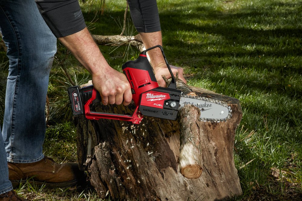 Milwaukee M12FHS - 0 M12 FUEL Hatchet 6" Pruning Saw - Bare Unit - M12FHS-0 - Milwaukee Tools UK - Trade Counter Direct