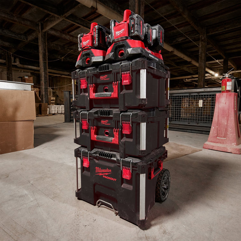 Milwaukee M18 PACKOUT 6 Bay RAPID Charger - M18PC6 - M18PC6 - Milwaukee Tools UK - Trade Counter Direct