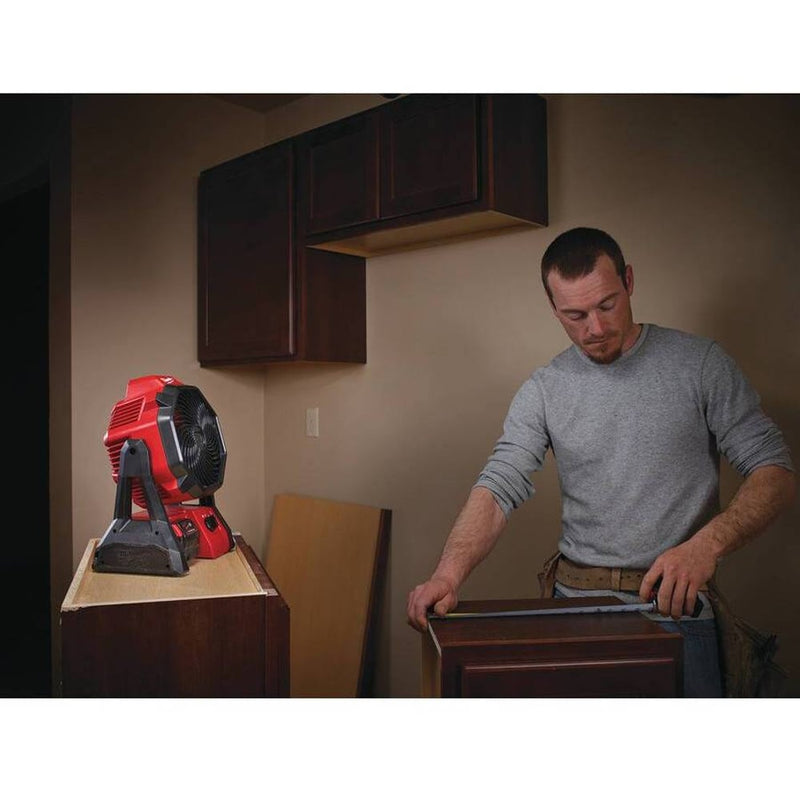 Milwaukee M18AF - 0 18V Air Fan 120° Adjustable Head - M18AF-0 - Milwaukee Tools UK - Trade Counter Direct