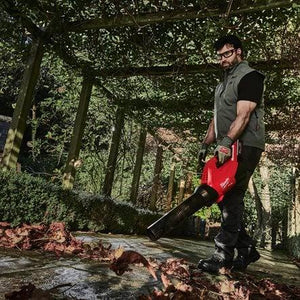 Milwaukee M18FBLG3 - 0 18v Fuel Gen 3 Blower - Bare Unit - M18FBLG3-0 - Milwaukee Tools UK - Trade Counter Direct