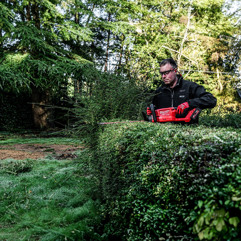 Milwaukee M18FHET45 - 0 Fuel Hedge Trimmer 45Cm - M18FHET45-0 - Milwaukee Tools UK - Trade Counter Direct
