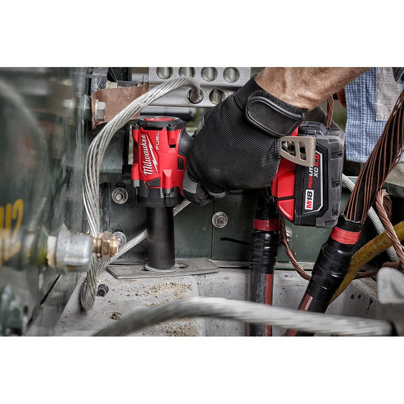 Milwaukee M18FIW2F38 - 502X Fuel 3/8" Compact Impact Wrench with Friction Ring 5.0Ah Kit - M18FIW2F38-502X - Milwaukee Tools UK - Trade Counter Direct