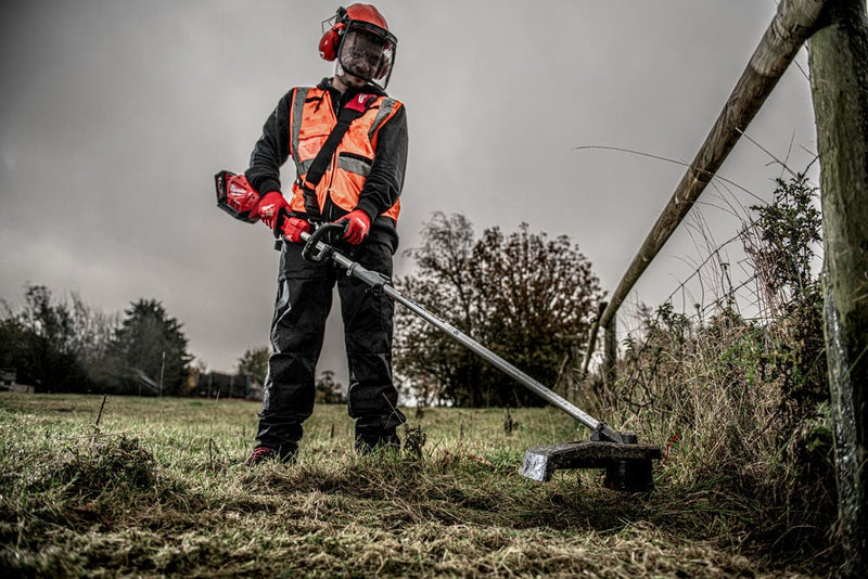 Milwaukee M18FOPH - LTA QUIK - LOK Line Trimmer Attachment - M18FOPH-LTA - Milwaukee Tools UK - Trade Counter Direct