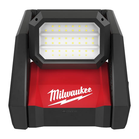 Milwaukee M18HOAL - 0 High Output Area Light 4000 Lumens - M18HOAL-0 - Milwaukee Tools UK - Trade Counter Direct