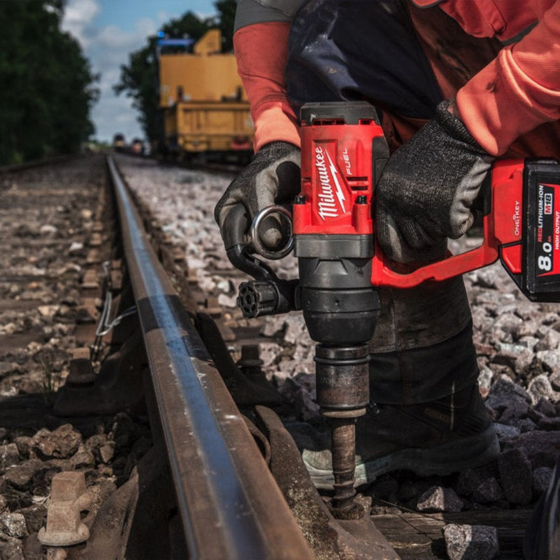 Milwaukee M18ONEFHIWF1 - 802X One Key Fuel High - Torque 1" Impact Wrench With Friction Ring - M18ONEFHIWF1 - 802X - M18ONEFHIWF1-802X - Milwaukee Tools UK - Trade Counter Direct