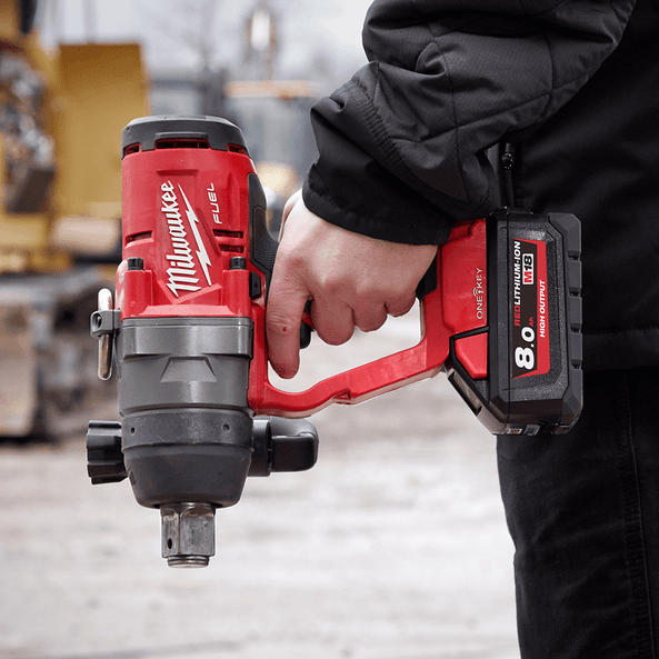 Milwaukee M18ONEFHIWF1 - 802X One Key Fuel High - Torque 1" Impact Wrench With Friction Ring - M18ONEFHIWF1 - 802X - M18ONEFHIWF1-802X - Milwaukee Tools UK - Trade Counter Direct