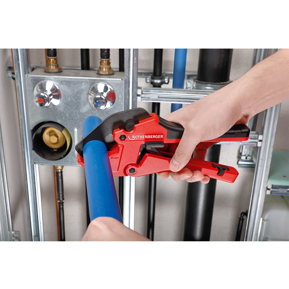 Rothenberger Rocut 42 1000003011 0 - 42mm Twin Cut Plastic Pipe Shear - 1000003011 - Rothenberger - Trade Counter Direct