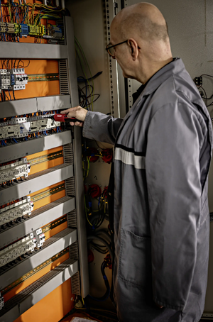 Flex 4V Pocket-Sized Cordless Screwdriver - 530728 SD 5-300 4.0 C