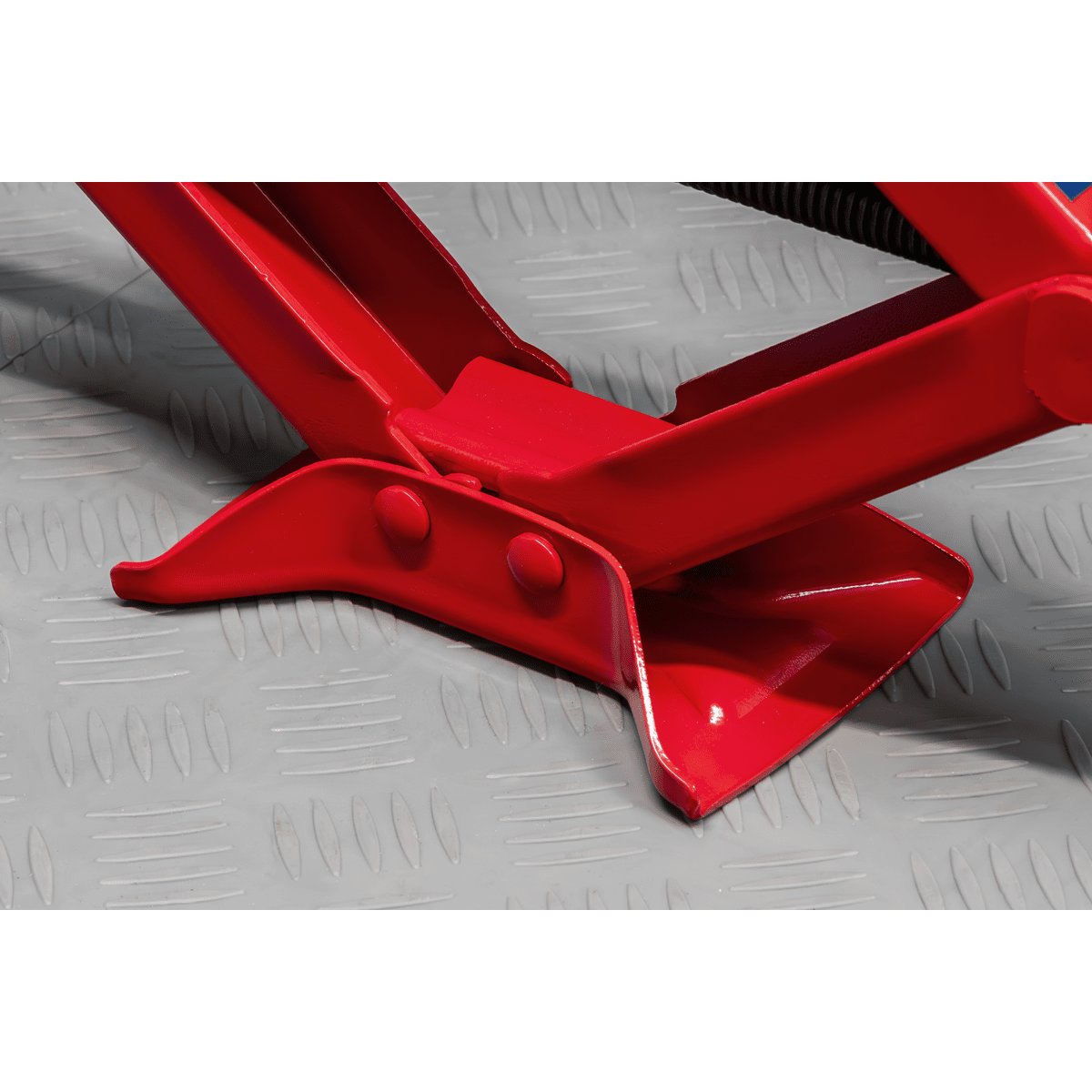 Sealey 57M Heavy - Duty Scissor Jack 1 Tonne - 57M - Sealey Tools UK - Trade Counter Direct